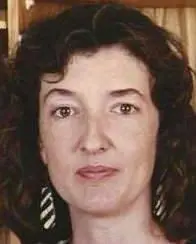 Barbara Kingsolver was born on April 8 1955 She grew up in the middle of an - фото 2