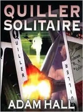 Adam Hall Quiller Solitaire обложка книги