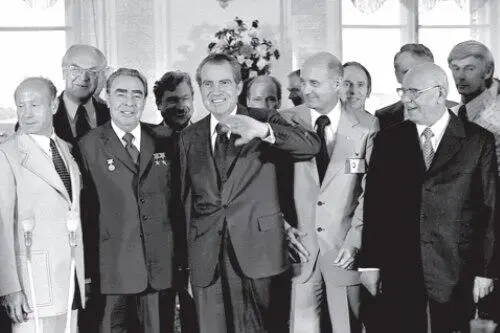 Официальный визит президента США Ричарда Никсона в Советский Союз Встреча с - фото 35