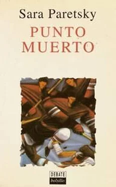 Sara Paretsky Punto Muerto обложка книги