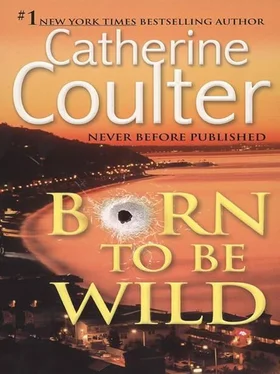 Catherine Coulter Born To Be Wild обложка книги