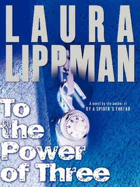 Laura Lippman To The Power Of Three обложка книги