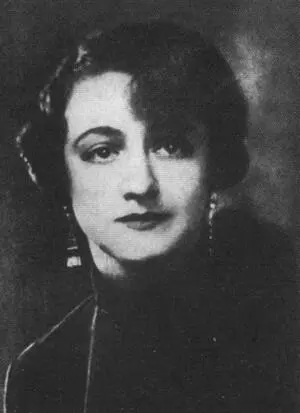 Елена Булгакова Фадеев с бойцами Красной армии Зима 1942 г С Михаилом Шо - фото 39