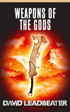 David Leadbeater Weapons of the Gods обложка книги