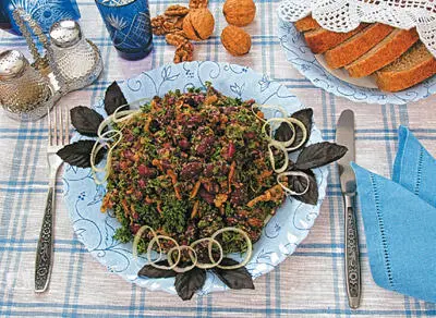 Салат с фасолью и грецкими орехами Салат из краснокочанной капусты с яблоками - фото 12