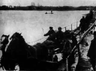 Еще одна переправа С А Ковпак в послевоенном Киеве Памятник погибшим - фото 50