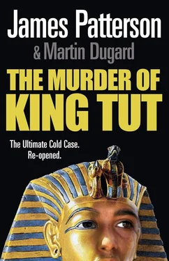 James Patterson The Murder of King Tut обложка книги