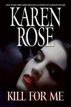 Karen Rose Kill for Me обложка книги