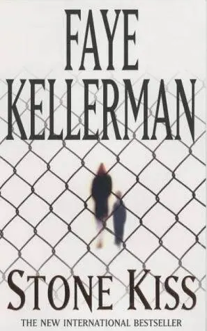 Faye Kellerman Stone Kiss Book 14 in the Peter Decker and Rina Lazarus series - фото 1