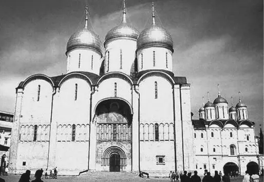 Иван Калита построил в столице Успенский и Архангельский соборы Отметим еще - фото 654