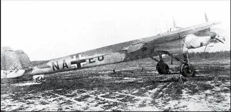 Do17E3 NAEU совершивший 21 марта 1941 г вынужденную посадку на советской - фото 44