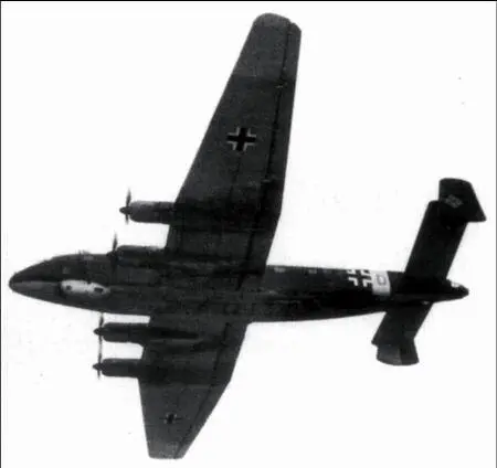 Ju290A3 9VDK из 2й эскадрильи FAGr5 во время полета над Южной Францией - фото 140