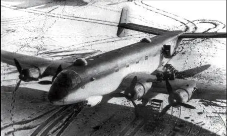Ju290A5 WNr0180 KRLK аэродром фирмы Юнкерс в Дессау 23 марта 1944 г - фото 151