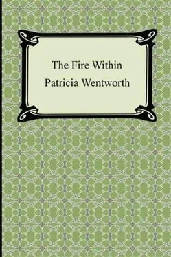 Patricia Wentworth The Fire Within обложка книги