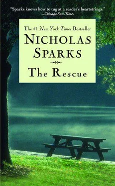 Nicholas Sparks The Rescue обложка книги