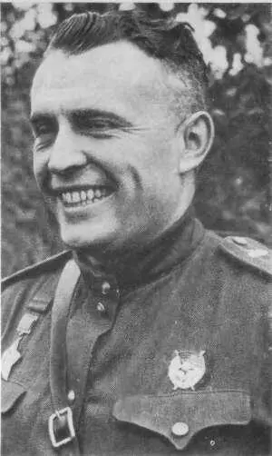 Николай Васильевич Петрушин командир бригады 39 лет Со Смоленщины стр - фото 39