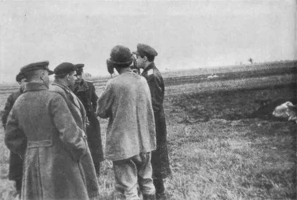 Разные дни войны Дневник писателя т2 19421945 годы - фото 48