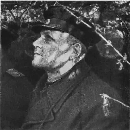 Ни на что ни на одну минуту не отвлекающийся и неспособный отвлечься от - фото 81