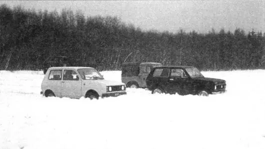 Автополигон март 1974 года Испытания на проходимость по снегу глубиной 40 см - фото 299