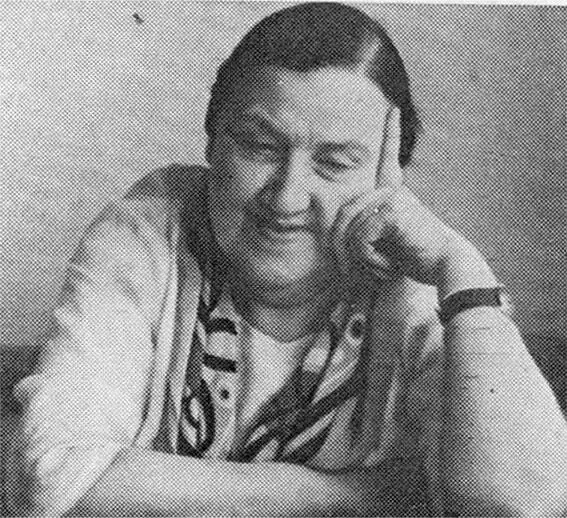 Т С Попова племянница Н Е Попова 1976 г Из архива автора Могила на - фото 19