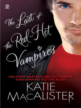 Кейти Макалистер The Last of the Red-Hot Vampires обложка книги