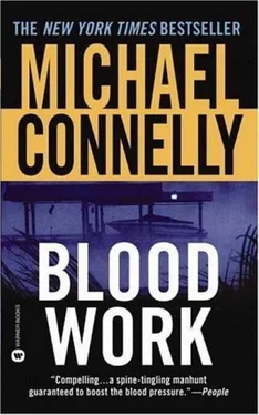 Michael Connelly Blood Work обложка книги