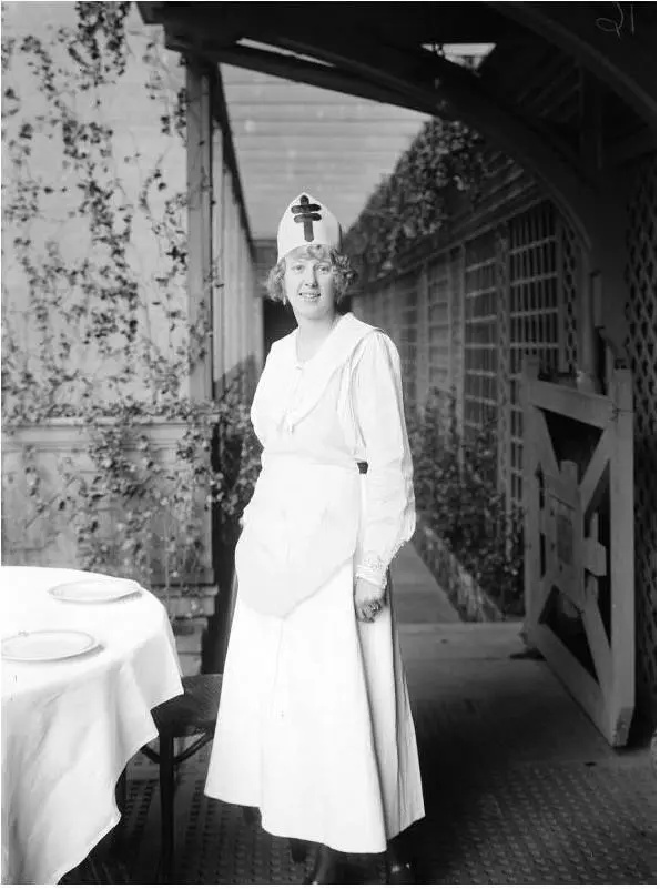 Юлия Кантакузина Джулия Грант в форме сестры милосердия Фотография Ок - фото 25