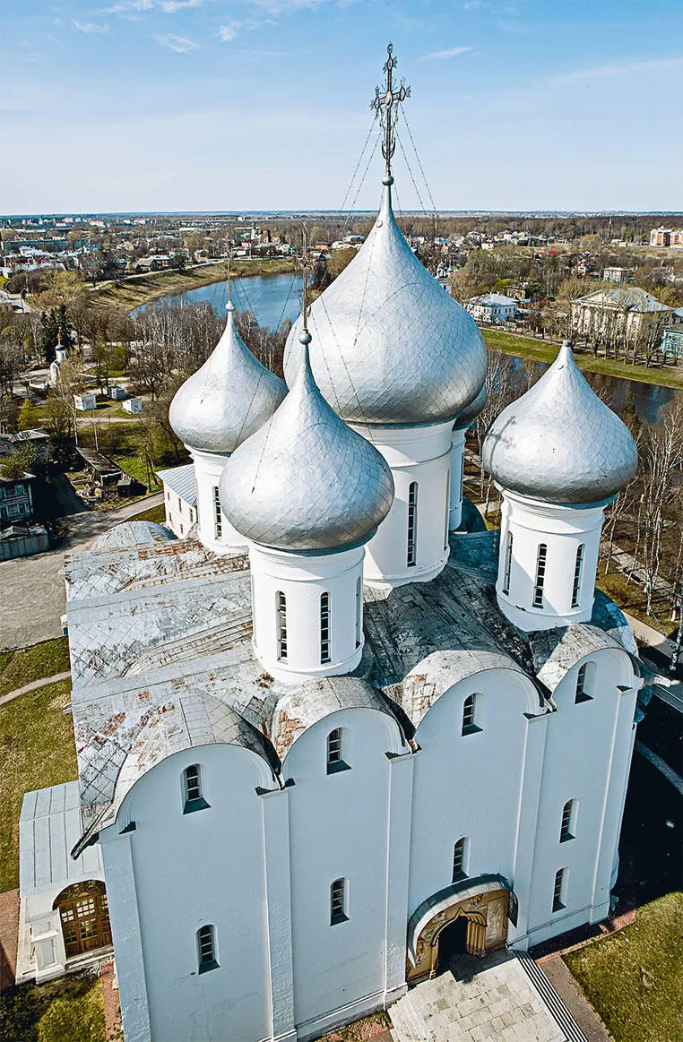 Софийский собор в Вологде был заложен по личному повелению Ивана Грозного в - фото 95