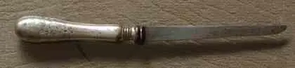 Такие ножи быстро темнели и ржавели если за ними внимательно не следили но - фото 5