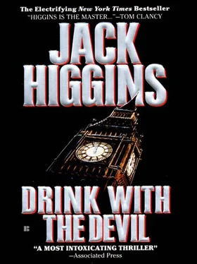 Jack Higgins Drink With The Devil обложка книги