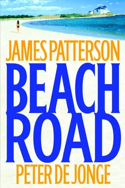 James Patterson Beach Road обложка книги