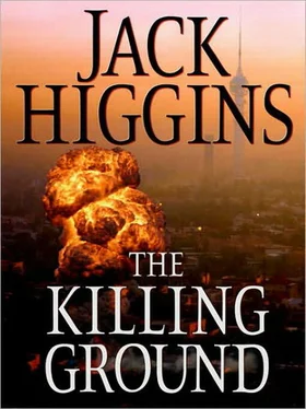 Jack Higgins The Killing Ground обложка книги