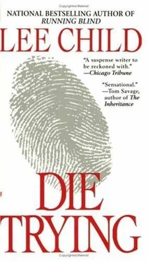 Lee Child Die Trying обложка книги