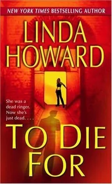 Linda Howard To Die For обложка книги