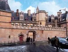 В теории история процесс непрерывный Но на практике в ней оказывается - фото 17