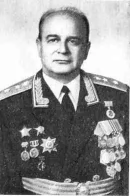 Генераллейтенант медицинской службы К М Лисицын Академик Герой - фото 59
