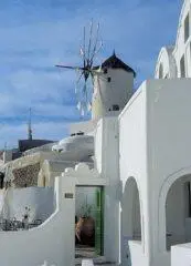 Но остров не пришел в запустение К его берегам в разное время приставали - фото 7