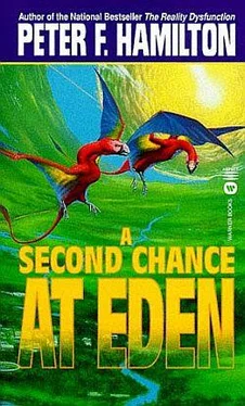 Peter Hamilton A Second Chance at Eden обложка книги