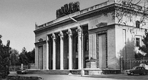 Ашхабад Здание Совета Министров Туркменской ССР 1952 Архитектор В М - фото 13