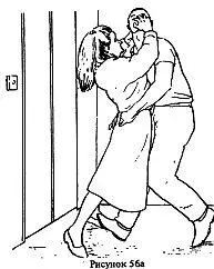 Если противник захватил ногу ноги спереди и пытается бросить вас на спину В - фото 106