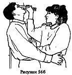 Если противник захватил ногу ноги спереди и пытается бросить вас на спину В - фото 107