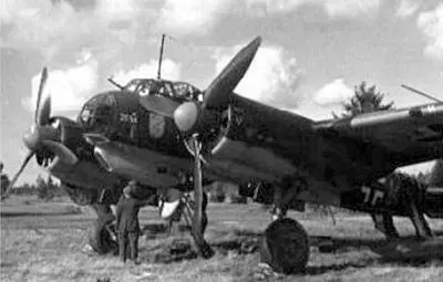 Самолет Ju88А из состава 3й бомбардировочной эскадры Состав на дек 1941 - фото 82