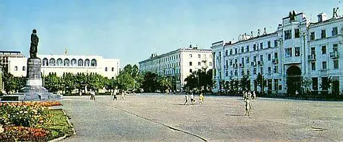 Арка Пятого жилстроительства на крыше здесь стоит самая большая в Грозном - фото 4