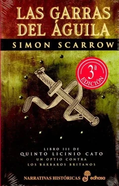 Simon Scarrow Las Garras Del Águila обложка книги