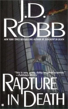 J. Robb Rapture in Death обложка книги