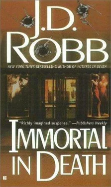 J. Robb Immortal in Death обложка книги