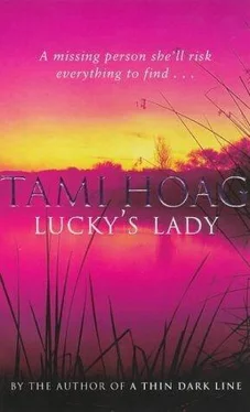 Tami Hoag Lucky’s Lady обложка книги