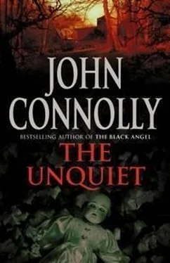 John Connolly The Unquiet обложка книги