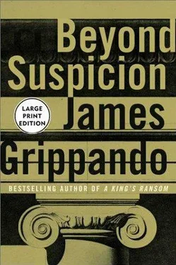 James Grippando Beyond Suspicion обложка книги