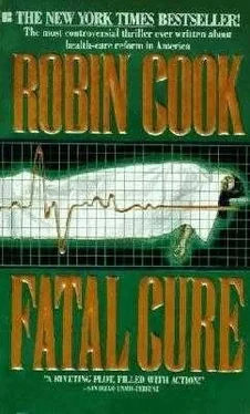 Robin Cook Fatal Cure обложка книги